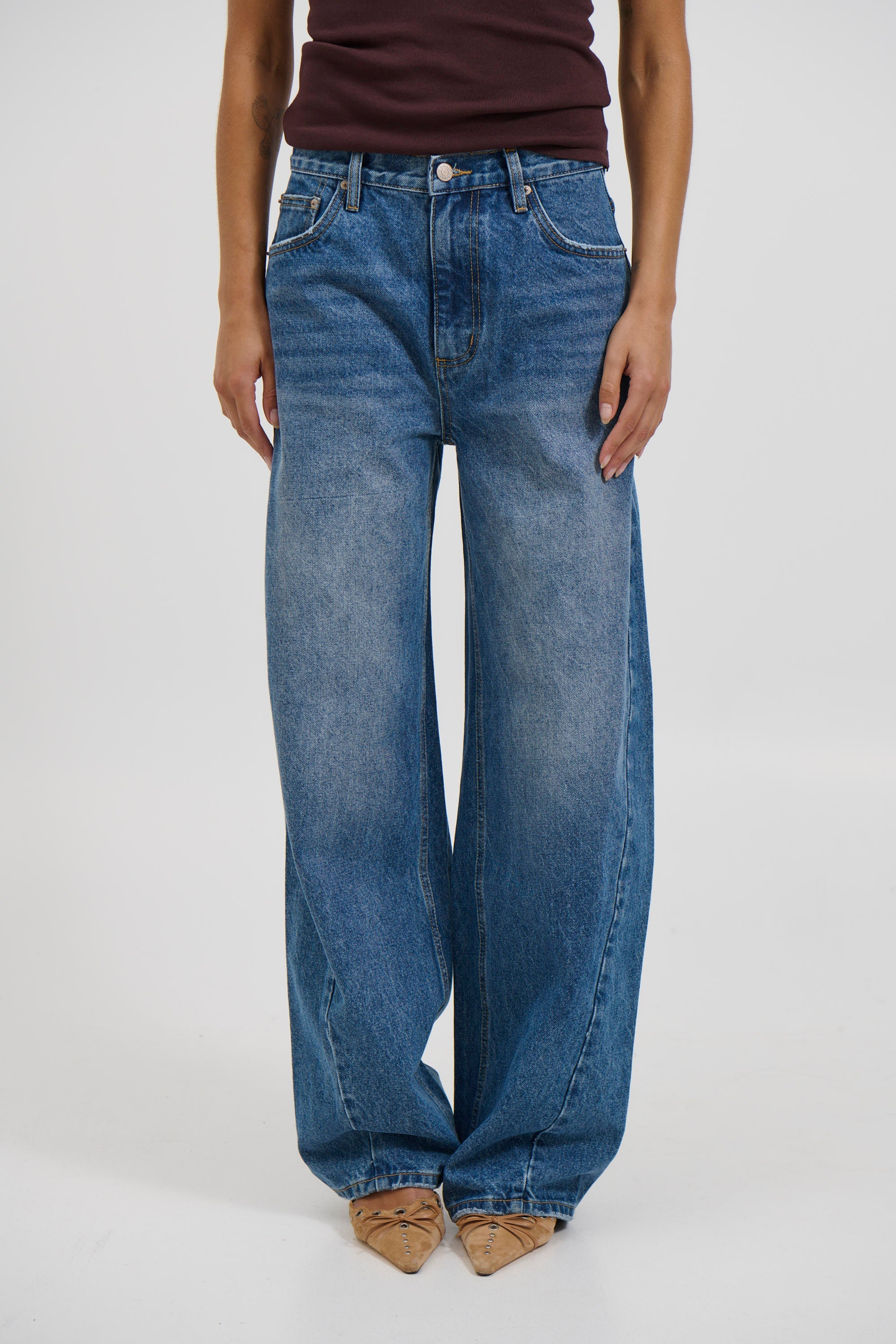 Haven Jean – True Blue Barrel Leg