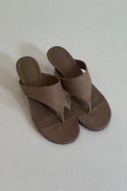 ELARA – FAWN SUEDE HEEL