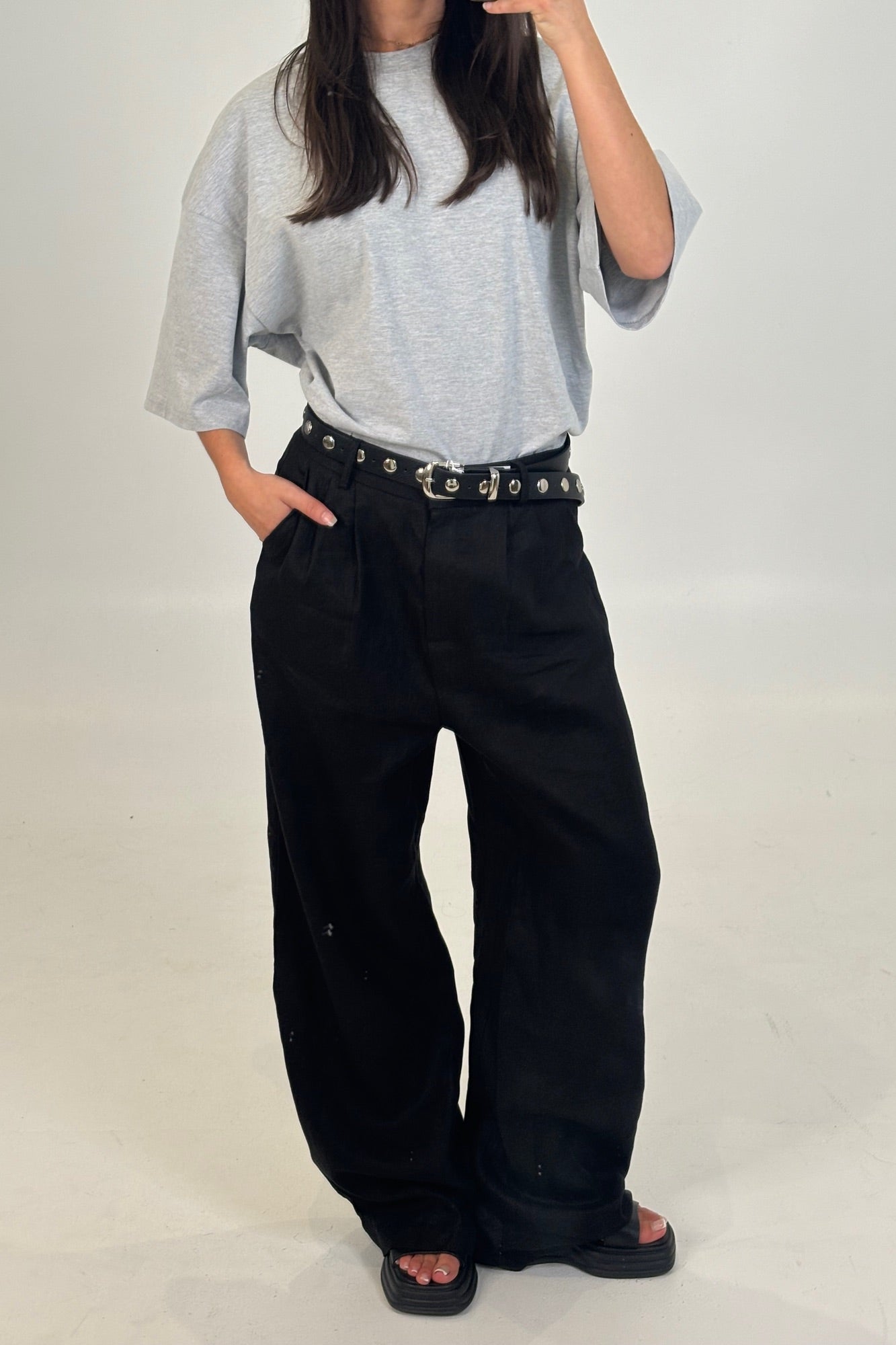 Selvoriaᵀᴹ Linen Pant – Black Wide-Leg Relaxed Fit